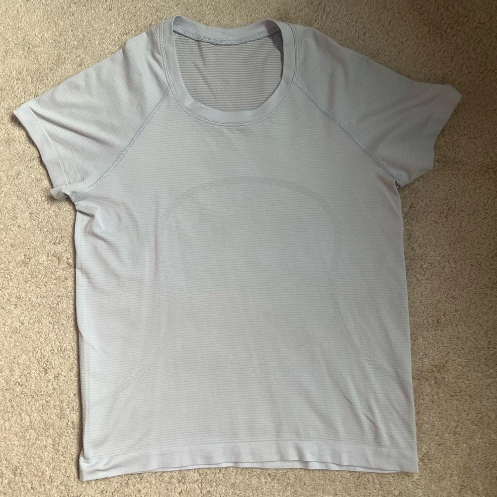 Lululemon swiftly short sleeve top
